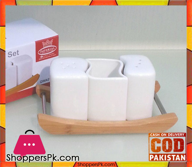 Imperial Salt And Pepper Set With Wooden Tray