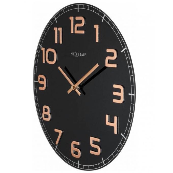 Classy Round Wall Clock - Netherlands