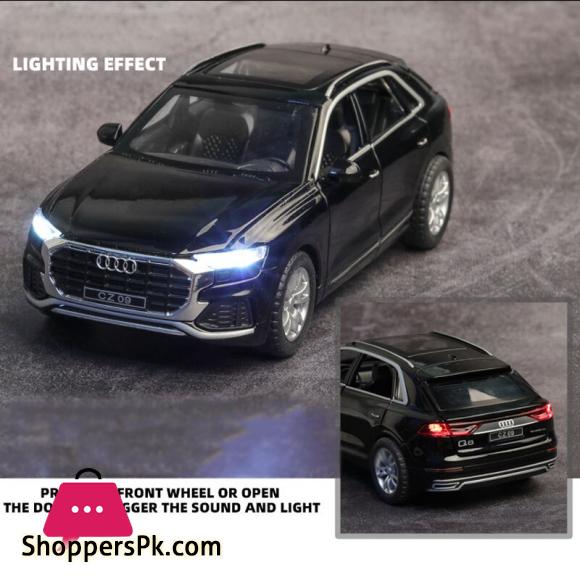 1:32 Audi Q8 Car Model Alloy Car Die Cast Toy Car Model Pull Back Childrens Toy Collectibles Free Shipping