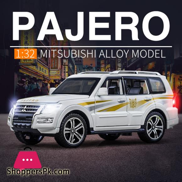 1:32 Mitsubishi PAJERO SUV Alloy Car Model Diecasts Metal Toy Vehicles Car Model Collection Simulation Sound Light Kids Toy Gift