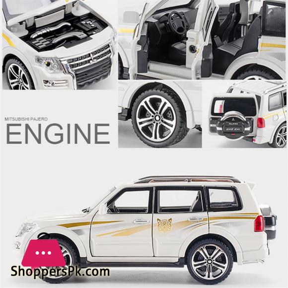 1:32 Mitsubishi PAJERO SUV Alloy Car Model Diecasts Metal Toy Vehicles Car Model Collection Simulation Sound Light Kids Toy Gift
