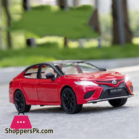 New 1:24 Toy Car Toyota Camry Metal Alloy Diecast Car Model Miniature Scale Model Sound and Light Model Car Toys For Children