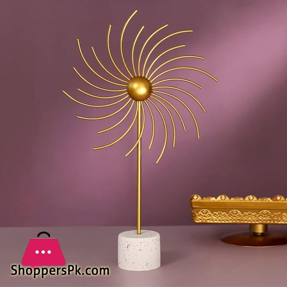 Wind Spinner Windmill Ornament Iron Art Windmill Ornament Metal Wind Sculptures and Spinners Desktop Decorations Home Decoration