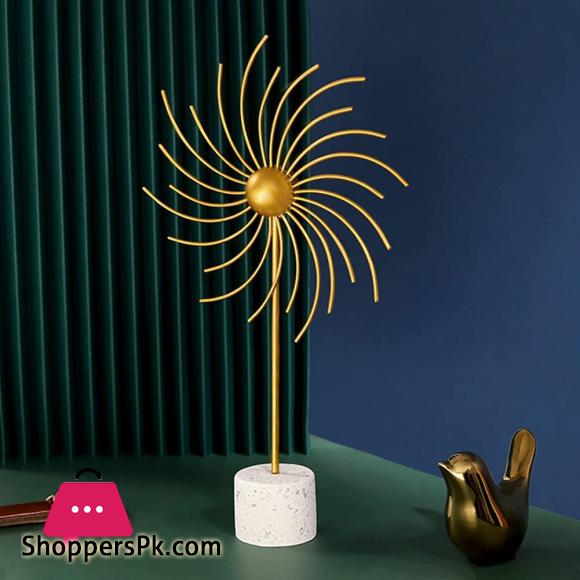Wind Spinner Windmill Ornament Iron Art Windmill Ornament Metal Wind Sculptures and Spinners Desktop Decorations Home Decoration