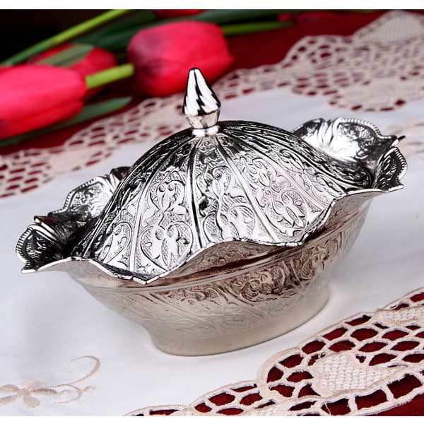OVAL LALEGUL POT WITH COVER 058-11