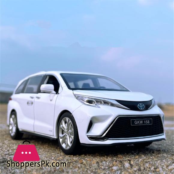 1:24 Toyotas Sienna MPV Car Diecast Metal Vehicles Car Sound And Light Collection Simulation Toys For Children Gift