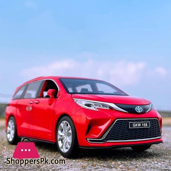 1:24 Toyotas Sienna MPV Car Diecast Metal Vehicles Car Sound And Light Collection Simulation Toys For Children Gift