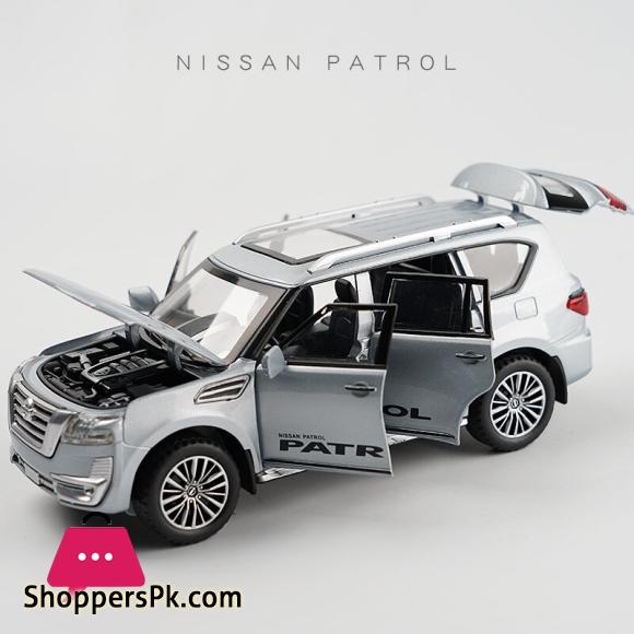 1:32 Nissan PATROL Y62 Car Model Diecast Alloy Car Travel Rack With Sound Light Pull Back Collection Toy Car For Kids Gifts