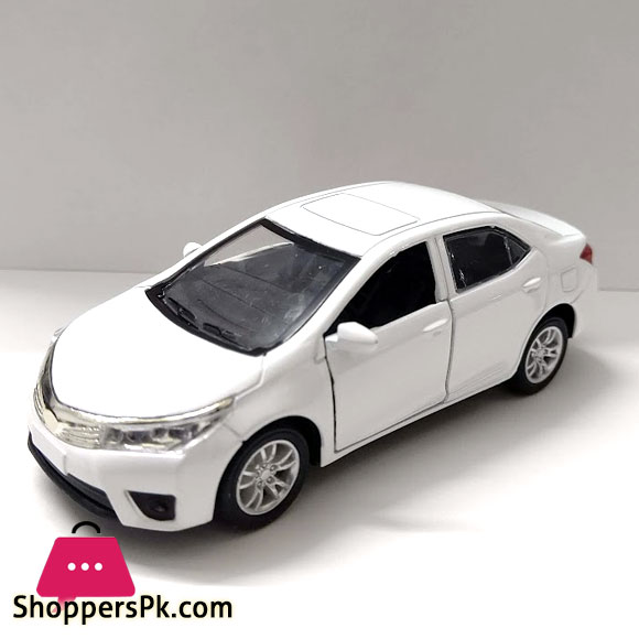 Toyota Corolla Grande 1:36 scale diecast model toy car collection Random Color pull back action