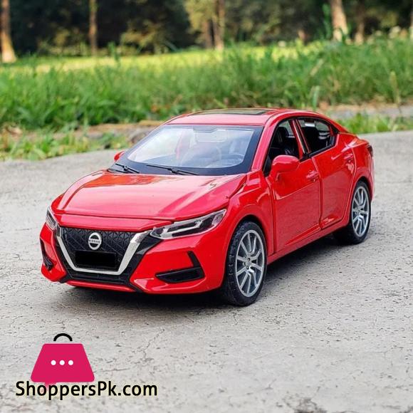 1:32 Alloy Nissan Sylphy Car Model Simulation Diecast Metal Vehicles Car Sound and Light Kids Gift Toy Collection