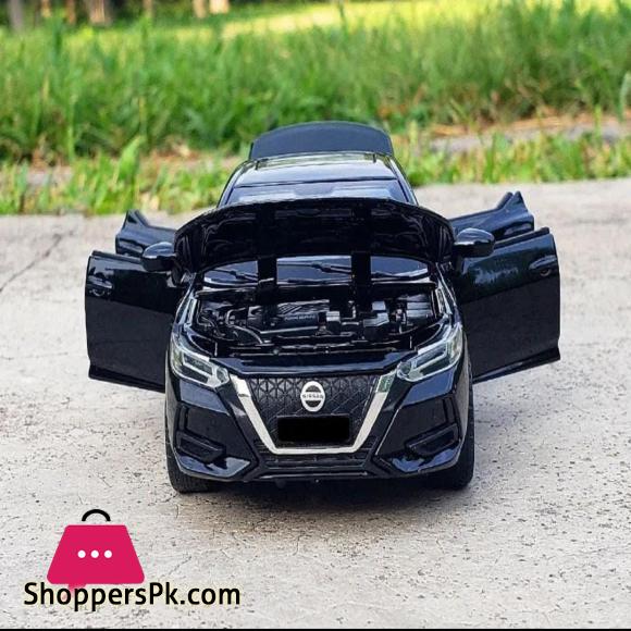 1:32 Alloy Nissan Sylphy Car Model Simulation Diecast Metal Vehicles Car Sound and Light Kids Gift Toy Collection