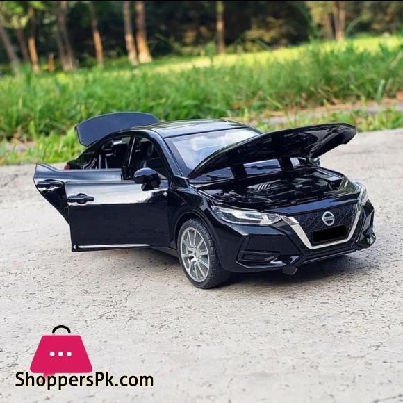 1:32 Alloy Nissan Sylphy Car Model Simulation Diecast Metal Vehicles Car Sound and Light Kids Gift Toy Collection