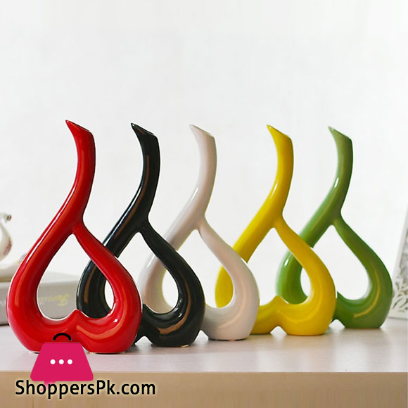 Modern Ceramic Vase New Handmade Flower Shape for Bedroom Ideal as a Creative Gift