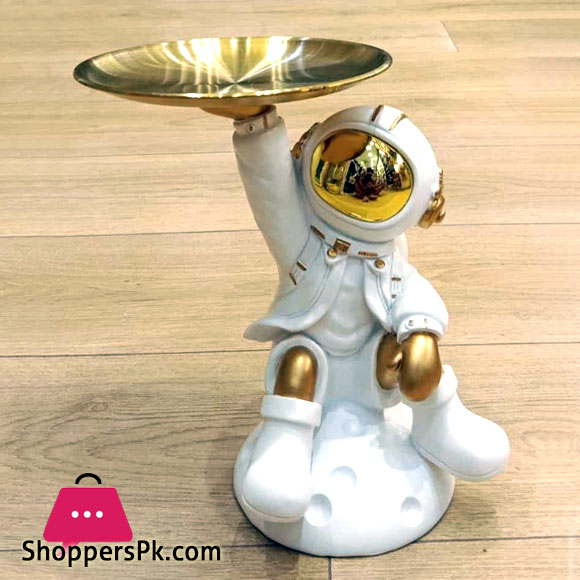 Creative Astronaut Figurine with Metal Tray Art Decoration Space Man Sculpture Resin Desktop Ornaments Home Decor