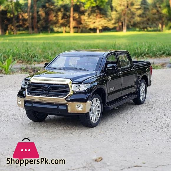 1:32 Toyota Tundra Pickup Alloy Model Car Desert Suv Off-road Vehicle Diecast Metal Scale Toy Car Sound Light