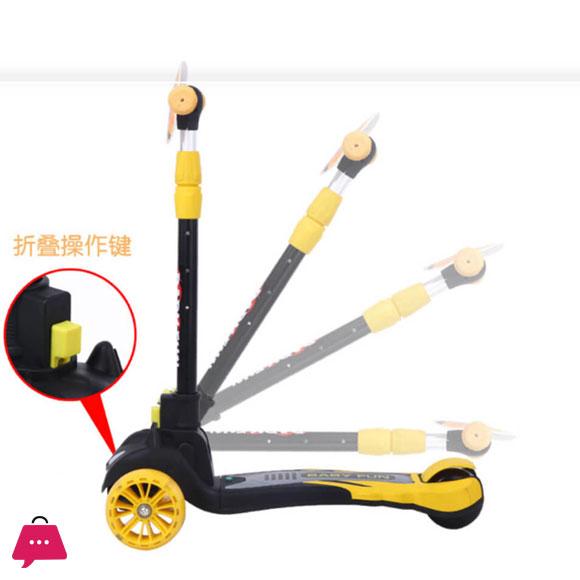 Childrens Scooter 3-8 Years with Adjustable Handlebars Sounds and Lights - Batman
