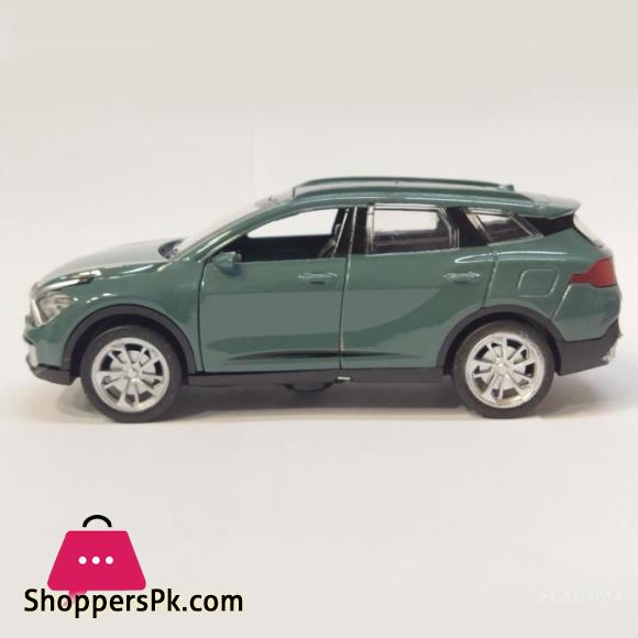 KIA Motor Car SPORTAGE Mini Diecast 1:36 Scale Miniature Display Toy With Lights and Sound - Car Size 4 inches - White