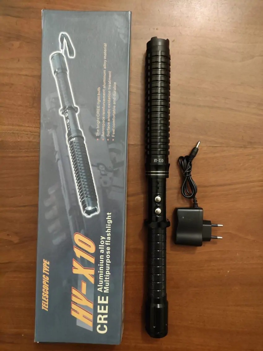 Powerful Self Defense Telescopic Taser Baton Rechargeable Tactical Q5 Led Flashlight with Zoom