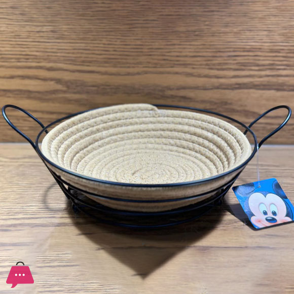 Multipurpose Metal Bread Basket With Wool Bowl for Serving Bread And Fruit