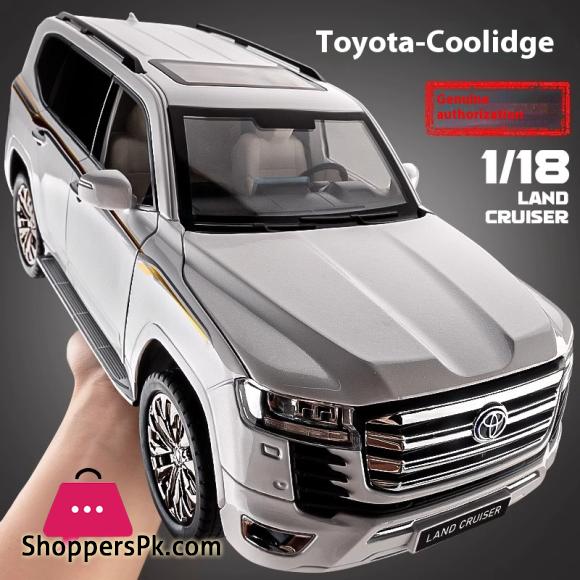 1:18 Toyota Land Cruiser LC300 SUV Alloy Car Diecast Model Childrens Toy Kids Gift Birthday Present For Boys Trendy Display