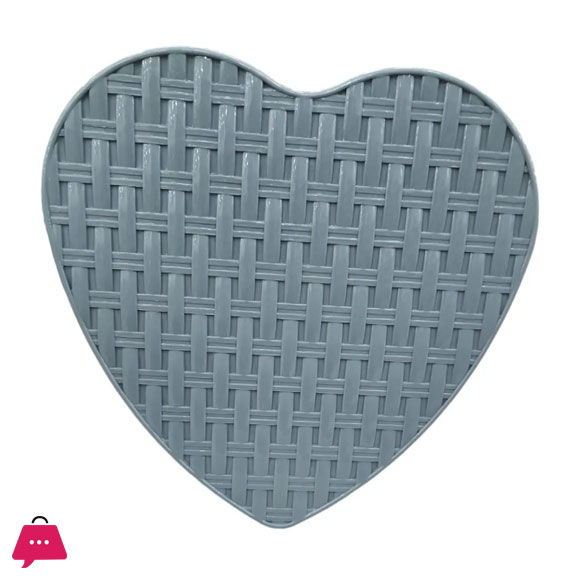Heart Rattan-Like Plastic Organizer Box