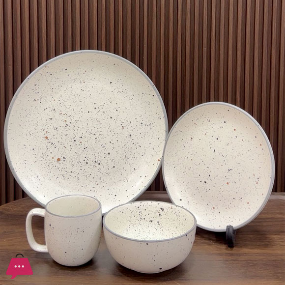 Speckled White Mozzaik Style 24-Piece Dinnerware Set