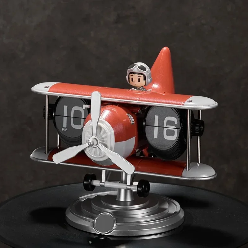 Plastic Case Creative Table Clocks Vintage Aircraft Moulding Desk Clock Auto Page-Turning