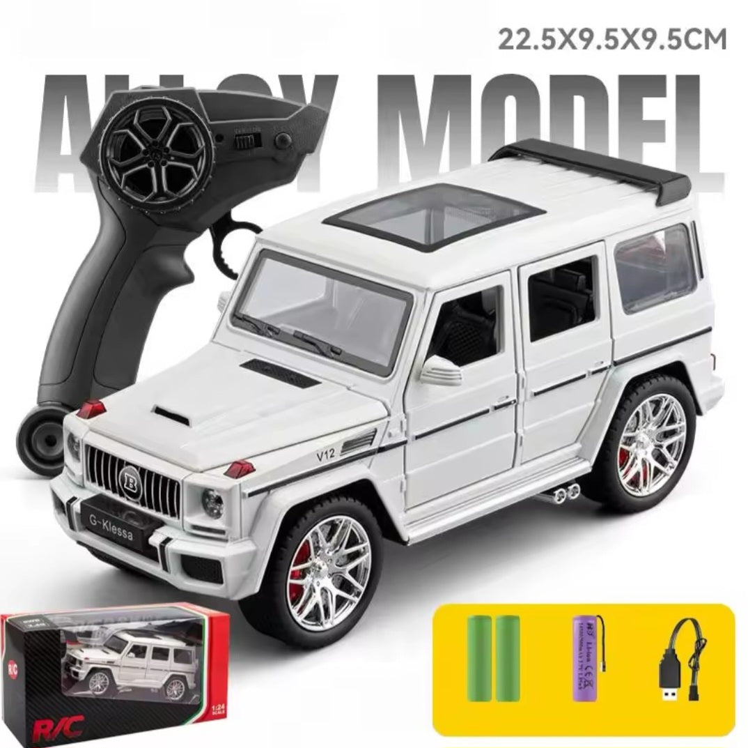 1:24 RC Mercedes Diecast Alloy Model with Remote Control All Door Openable Light Song Multiple Model