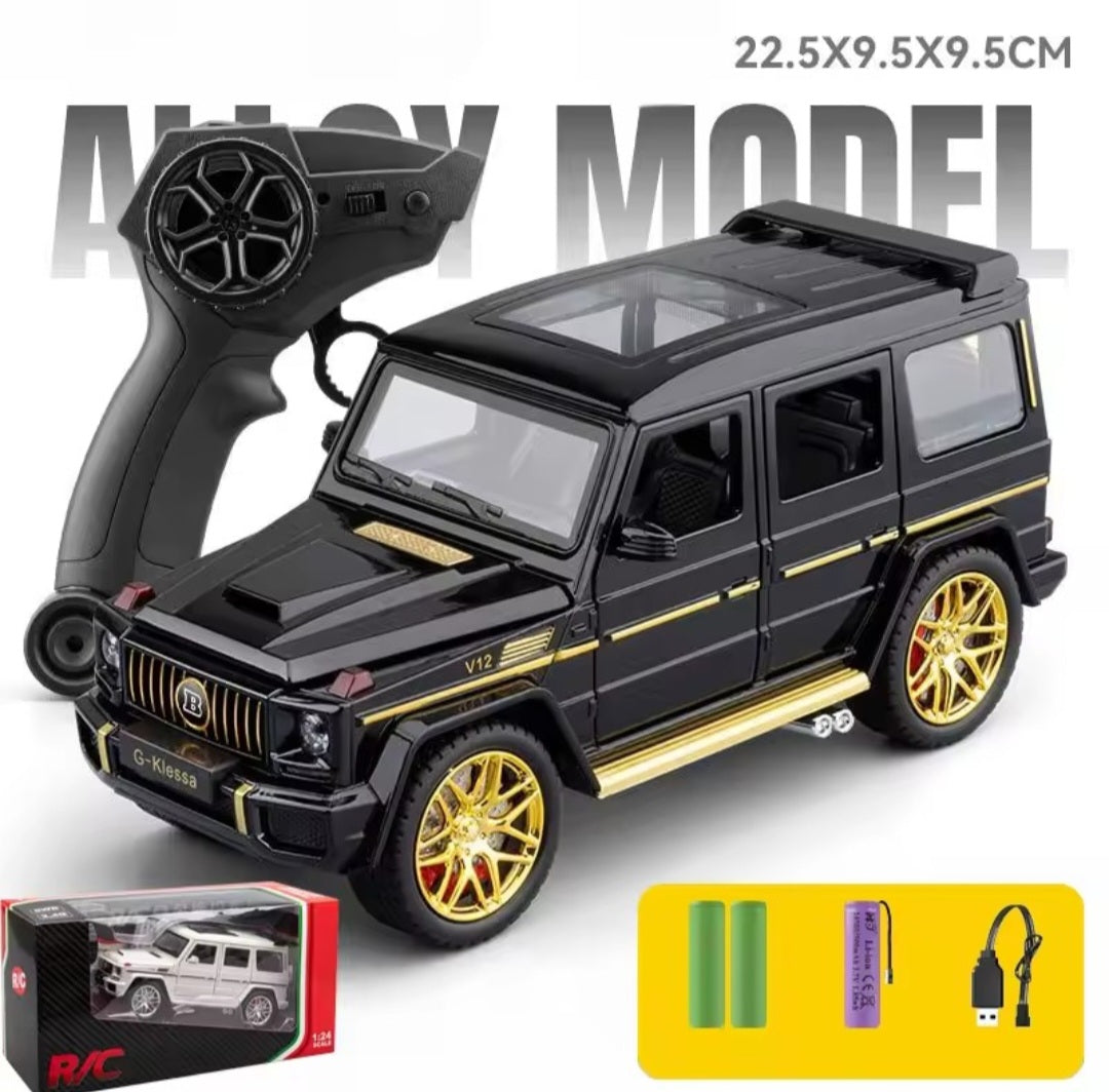 1:24 RC Mercedes Diecast Alloy Model with Remote Control All Door Openable Light Song Multiple Model