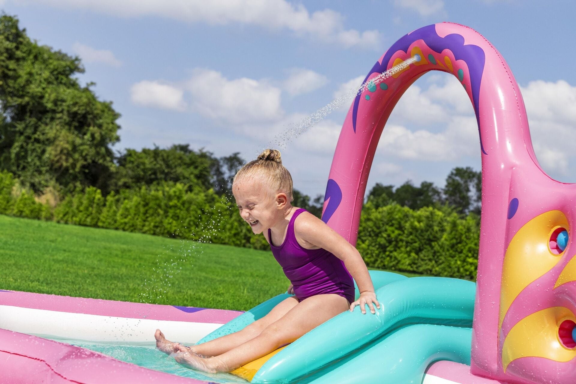 bestway-butterfly-wonder-inflatable-water-playground-and-pool-71-x-71-x-46-inch---53175