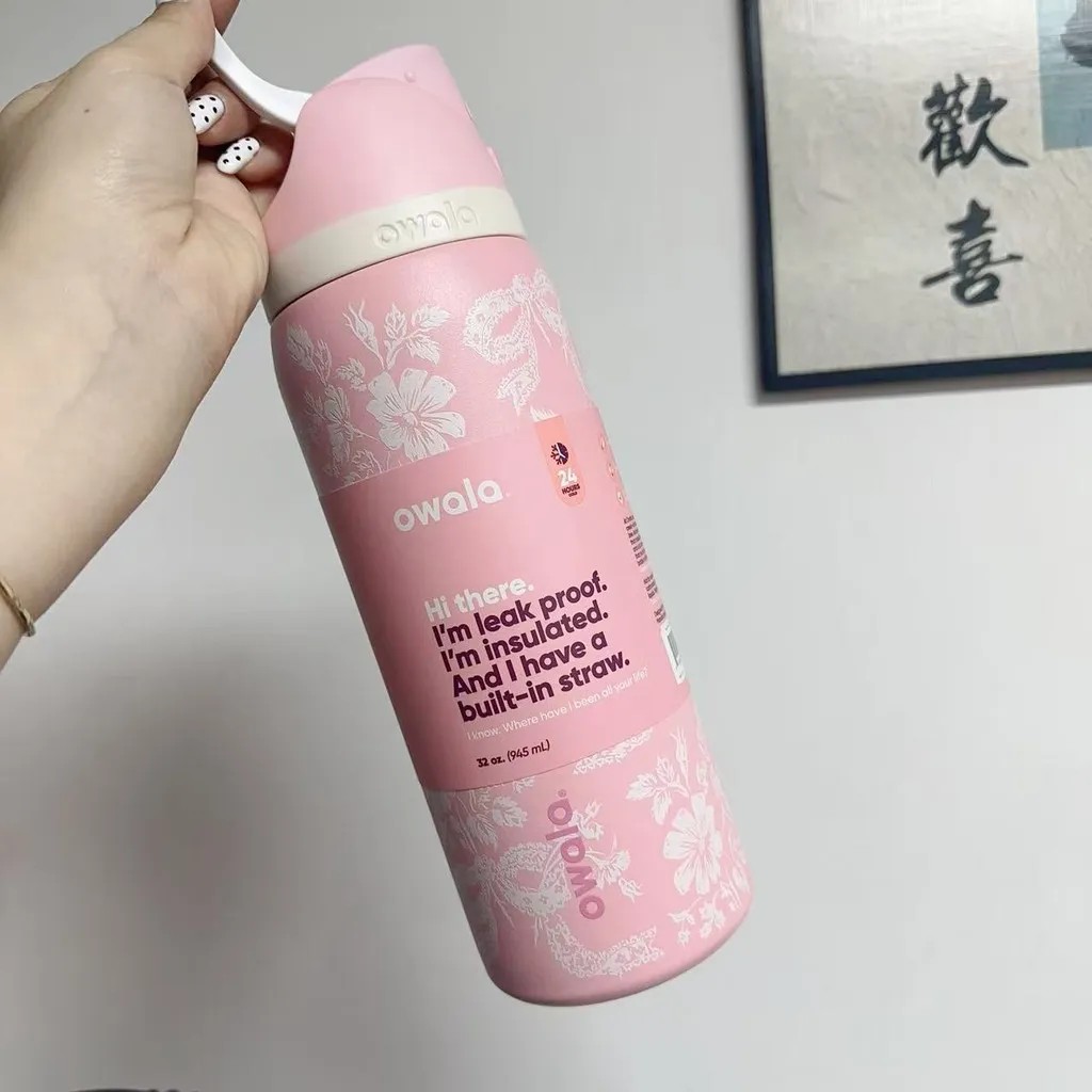 32oz-owala-freesip-&times;-uo-limited-edition-ribbon-toile-pink-lace-design-owala-cup-with-straw-insulated-stainless-steel-thermos-cup-water-bottle-for-travel-bpa-free-sports