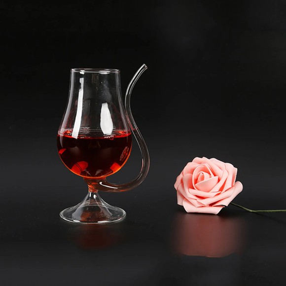 Creative Vampire Glass Transparent Decanter with drinking Tube Straw Long Tail Sipper Glass