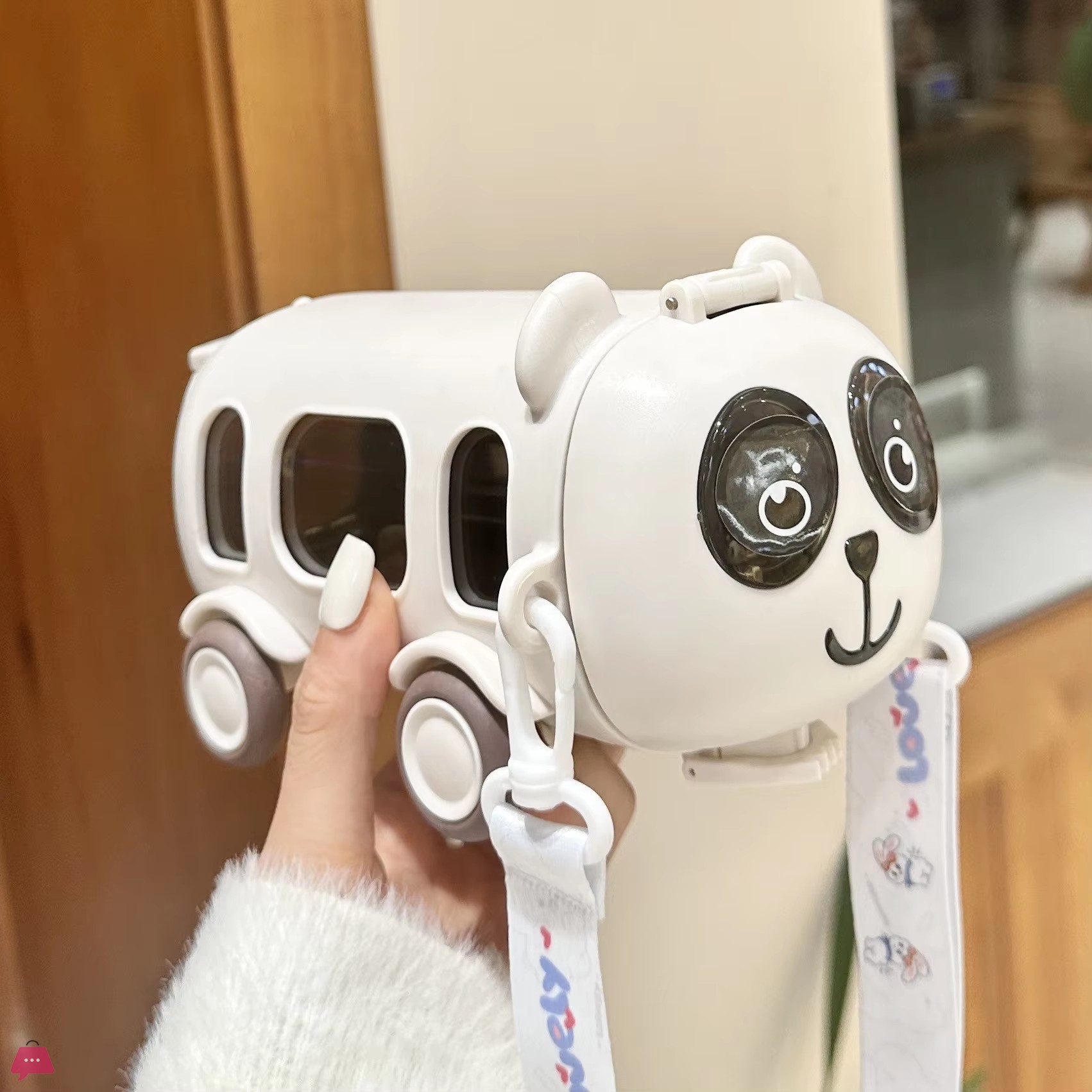 cute-panda-bear-car-plastic-water-bottle-with-straw-500ml