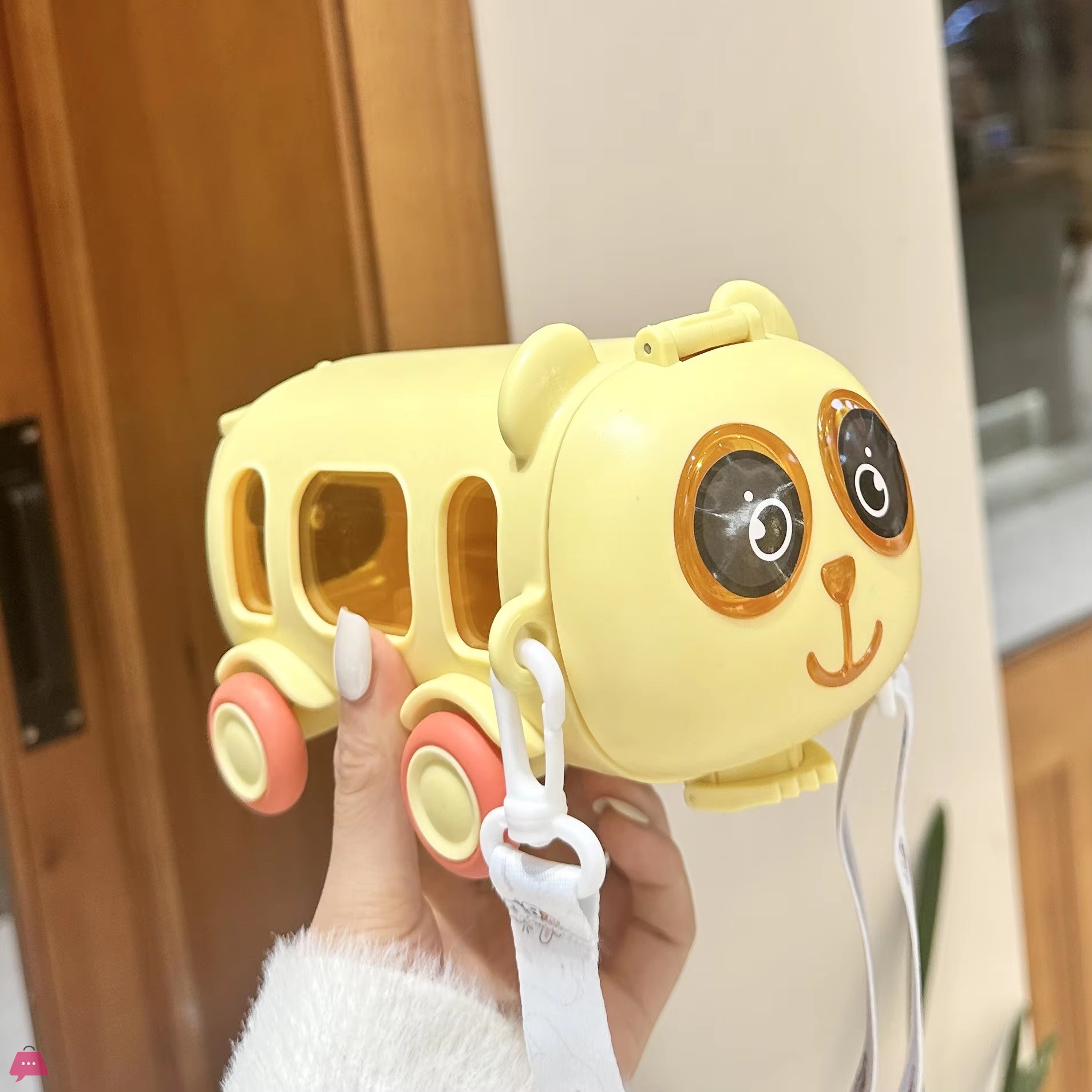 cute-panda-bear-car-plastic-water-bottle-with-straw-500ml