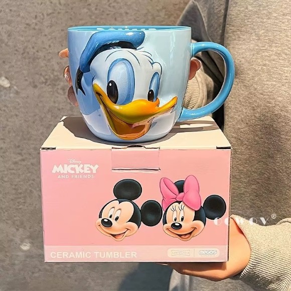 Disney Mickey Mouse 3D Mug Creative Ceramic Coffee Cup with Handle Good-looking Couple Cup - 550ml