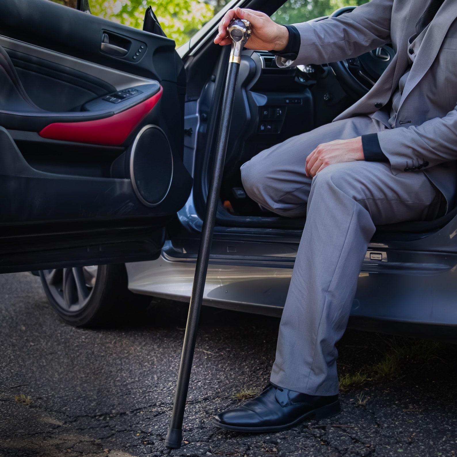 Dragon Claw Walking Cane Stylish and Sturdy Walking Stick