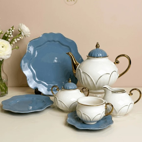Premium Bone China 24-Piece Tea Set with Gold Detailing
