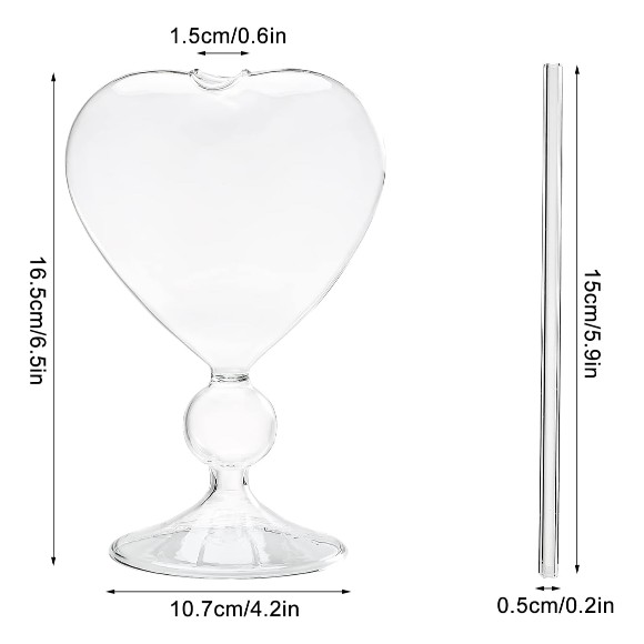Ribbed Heart Glass Sipper with Bent Straw