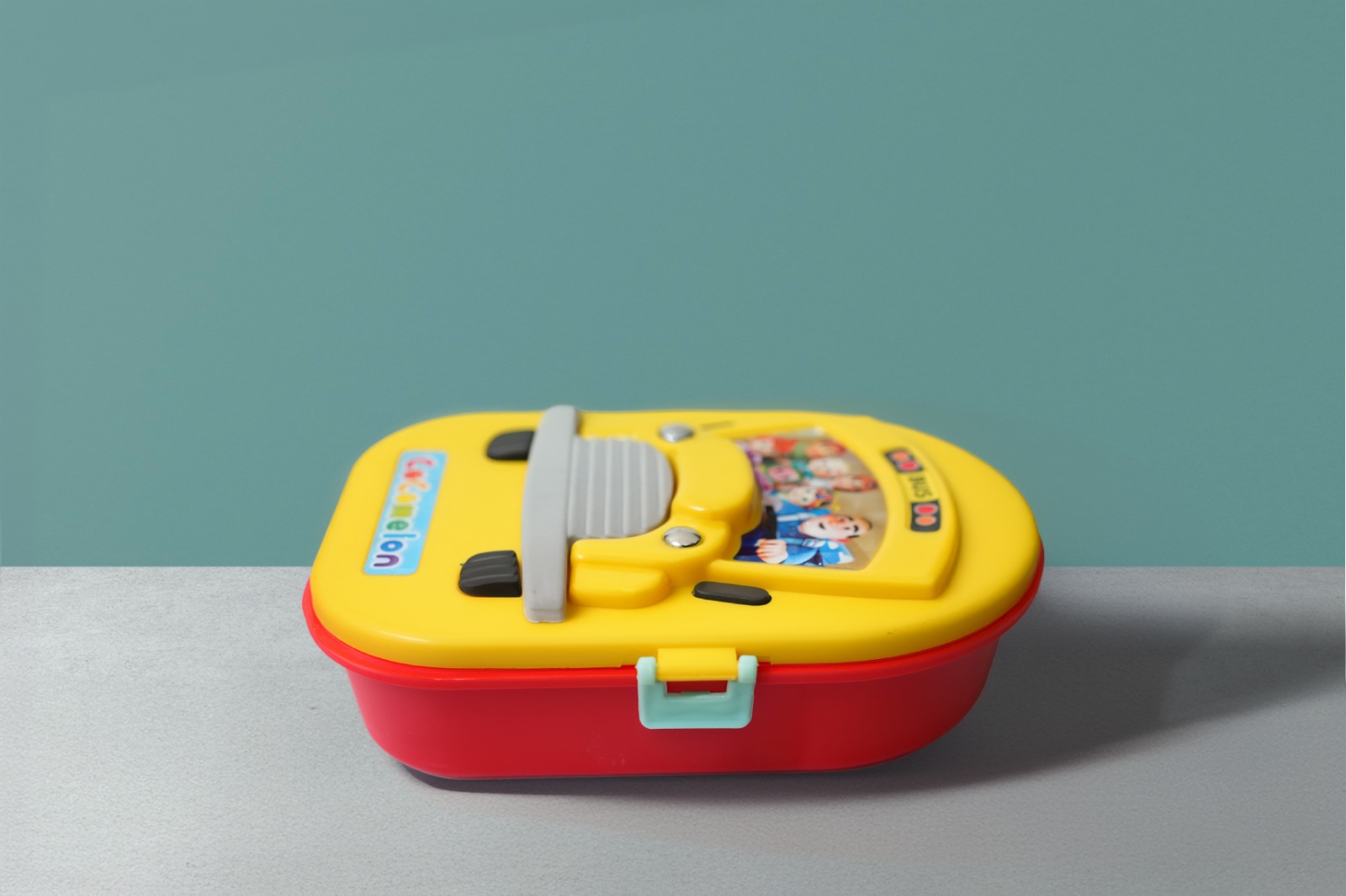 3D School Bus Shaped Lunch Box Kids