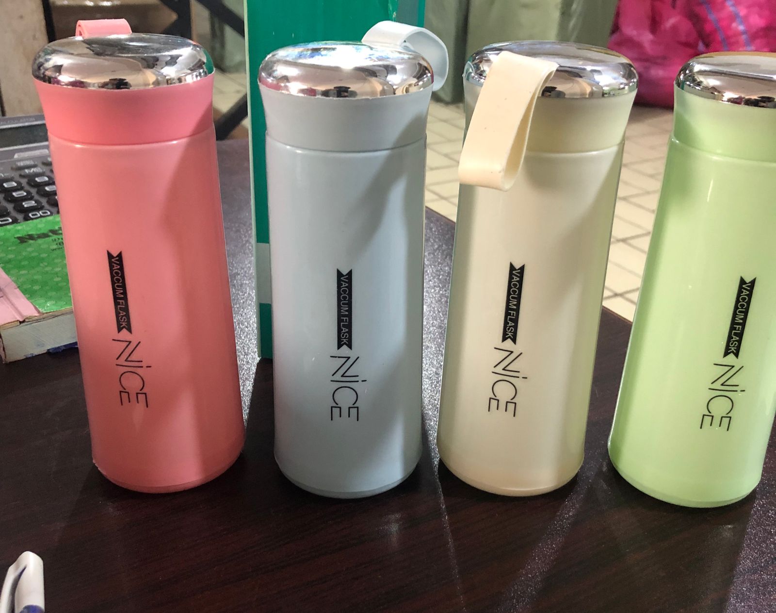 NICE 400ml Water Bottle - Insulated for Ultimate Freshness