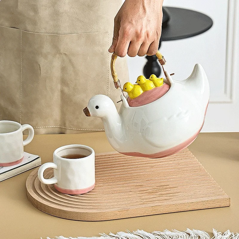 Ceramic Duck-Shaped Teapot Set for Afternoon Tea Cool Tea Set